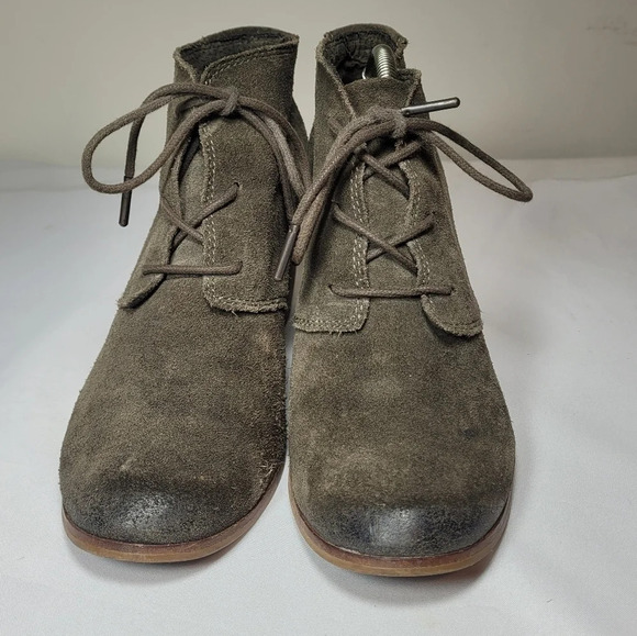 Toms Lunata Olive Green Lace-up Suede Ankle Heeled Booties sz 8.5 - Picture 4 of 10